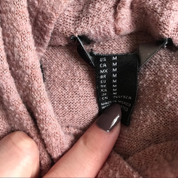 cropped pink sweatshirt - Picture 2 of 4